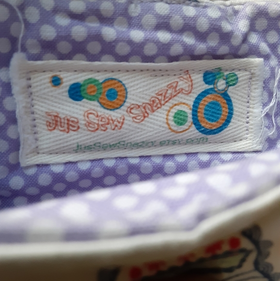 Sugar Skulls 'Day of The Dead' Sunglasses Pouch Bag - Picture 7 of 7